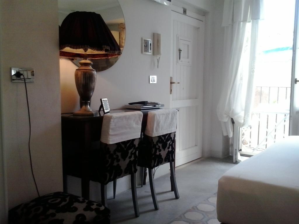 Al Tempio Di Apollo Bed & Breakfast Syracuse Room photo