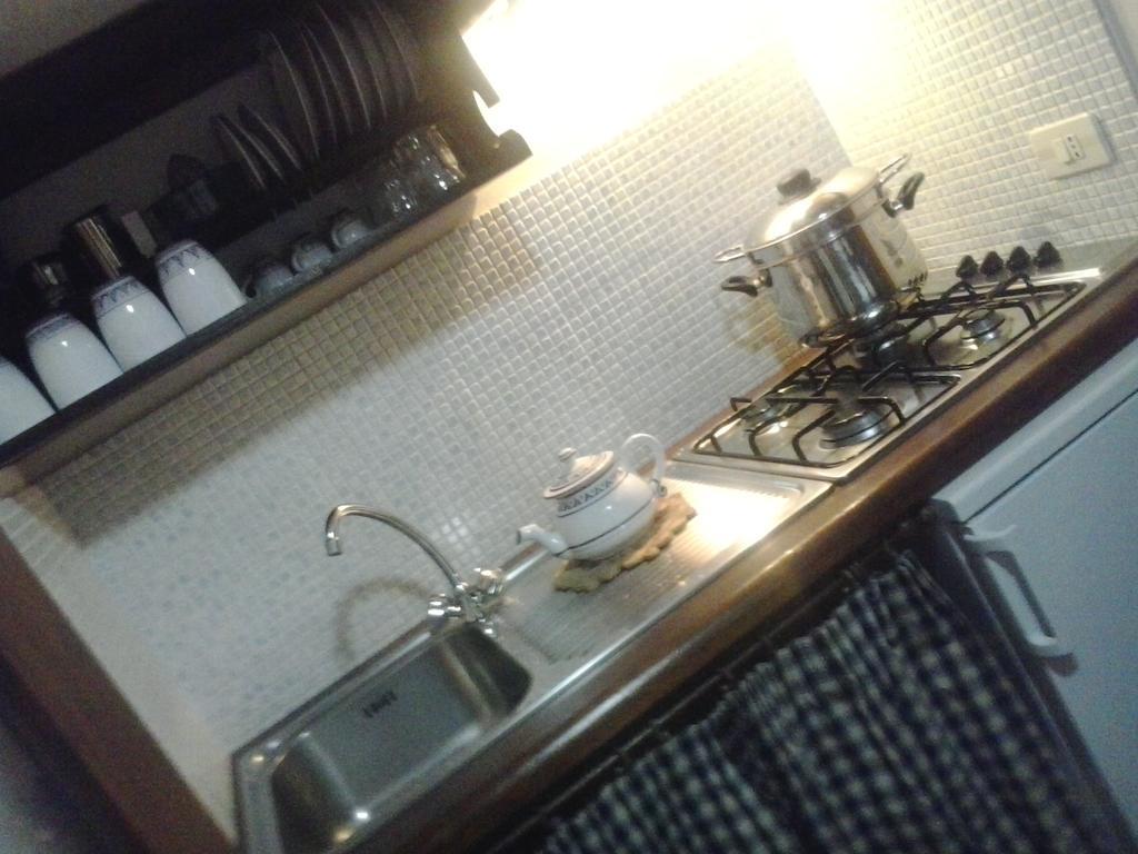 Al Tempio Di Apollo Bed & Breakfast Syracuse Room photo