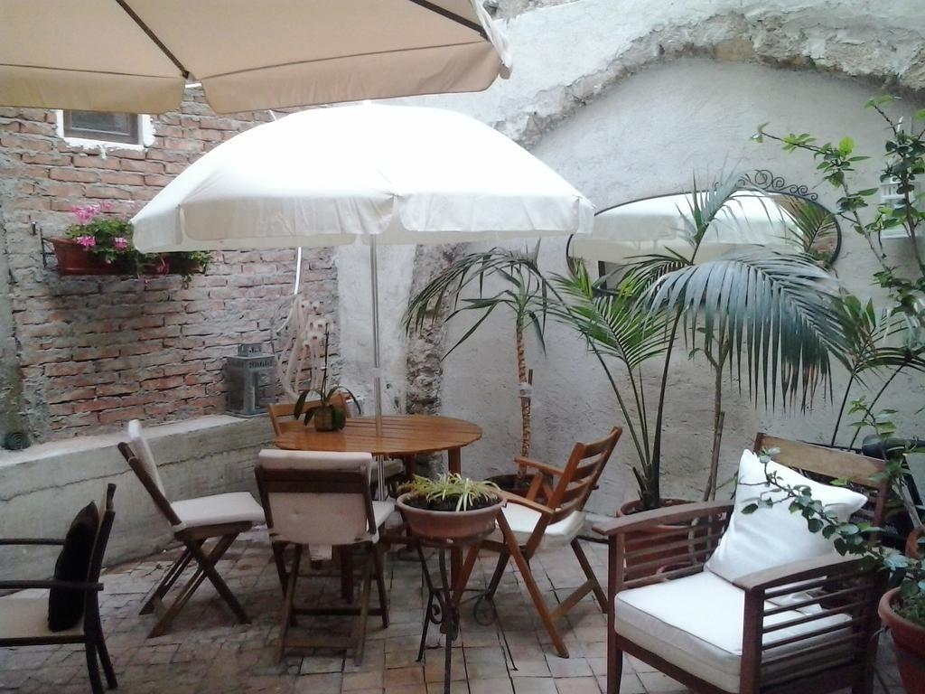 Al Tempio Di Apollo Bed & Breakfast Syracuse Room photo